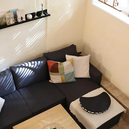 Cozy Nest Charming Loft In The Heart Of Lejlighed Varna