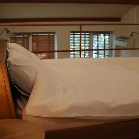 Cozy Nest Charming Loft In The Heart Of * 瓦爾納