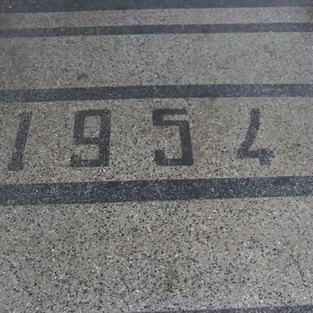 Cozy Nest Charming Loft In The Heart Of *